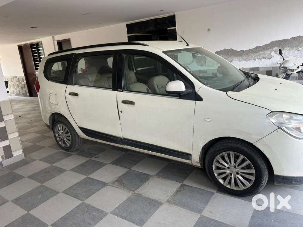 Renault Lodgy 2017 Diesel Well Maintained