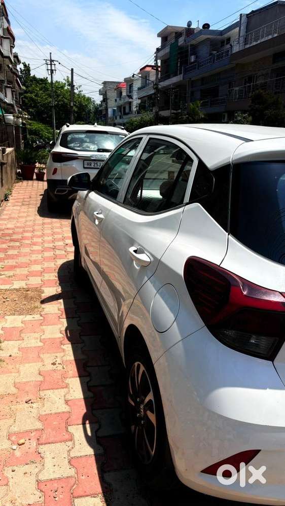 Hyundai Petrol Manual 2023