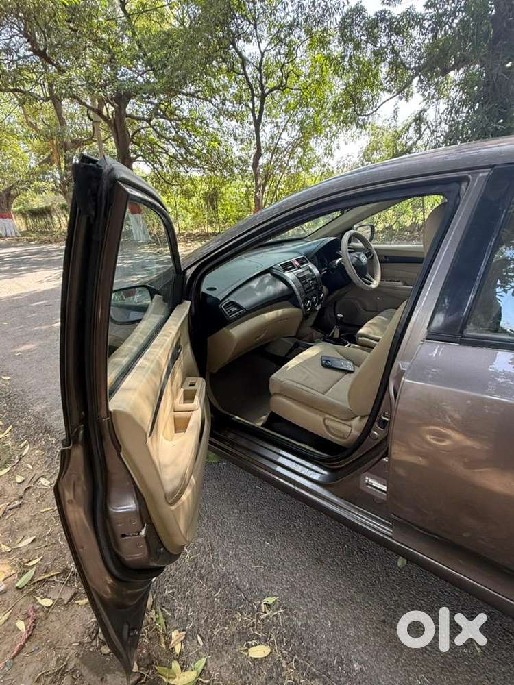 Honda City 2013 Petrol Well Maintained