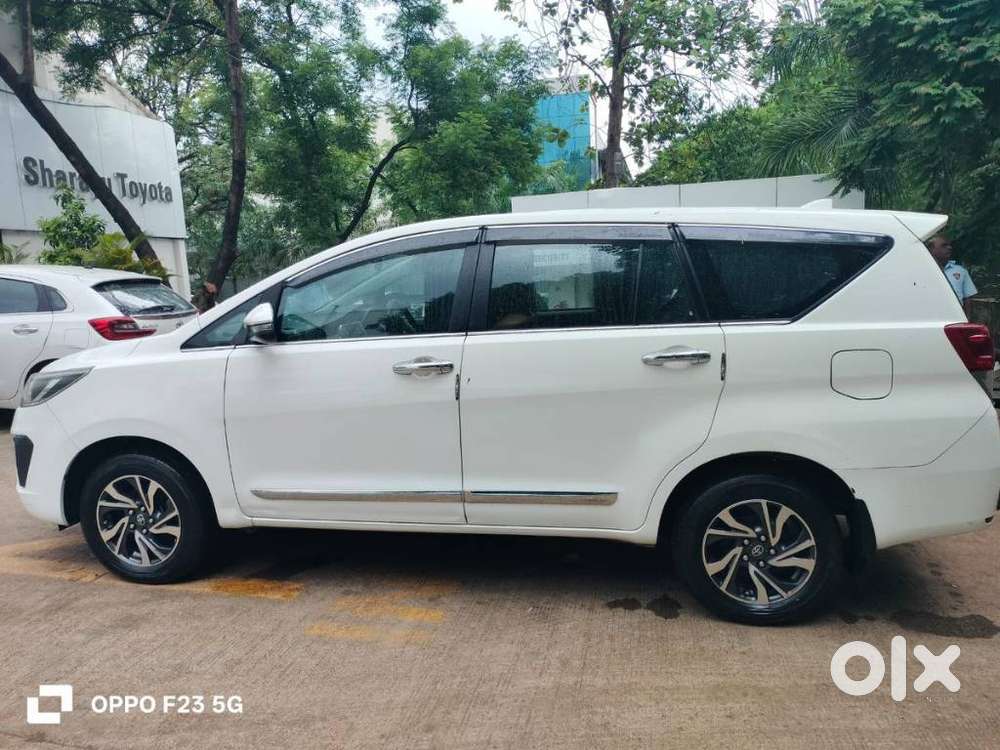 Toyota Innova Crysta 2.4 G Mt, 2022, Diesel