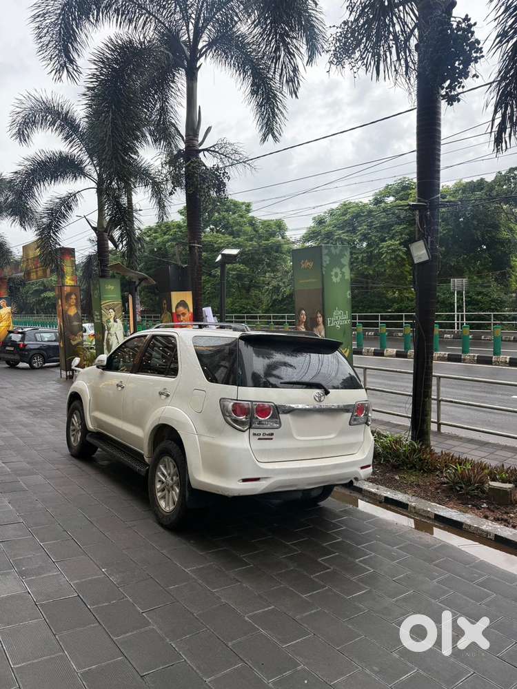 Toyota Fortuner Diesel 2013