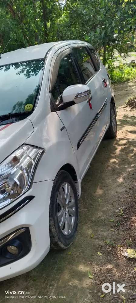 Maruti Suzuki Ertiga 2016 Diesel 100000 Km Driven
