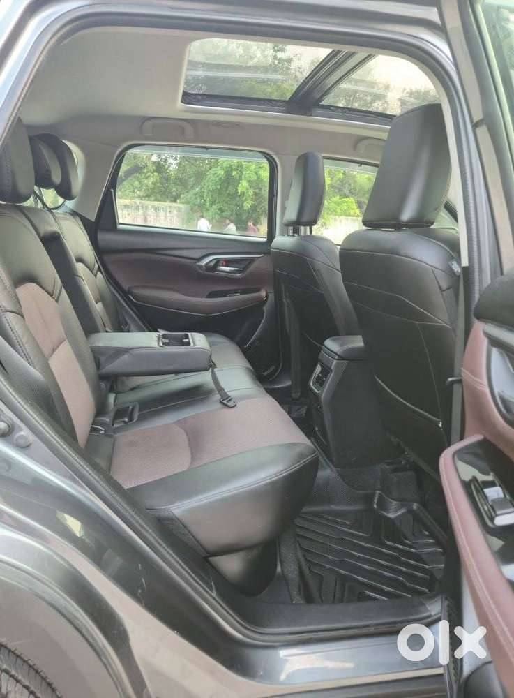 Maruti Suzuki Grand Vitara 1.5 Alpha Smart Hybrid, 2023, Petrol