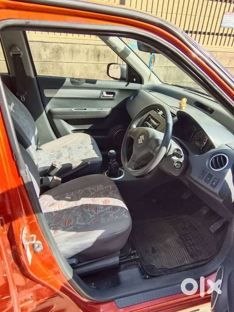 Maruti Suzuki Swift Vxi + Manual, 2011, Petrol