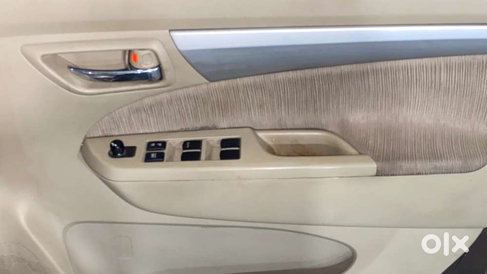 Maruti Suzuki Ertiga 2012-2015 Vxi, 2014, Petrol