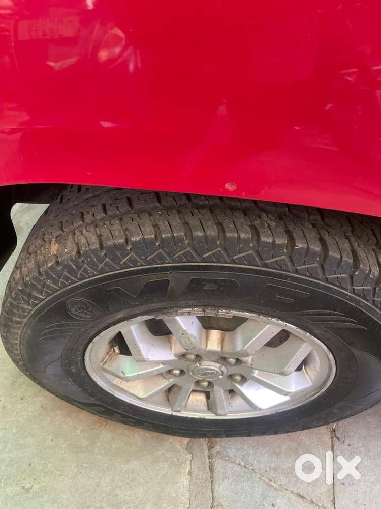 Mahindra Tuv 300 2018 Diesel Well Maintained