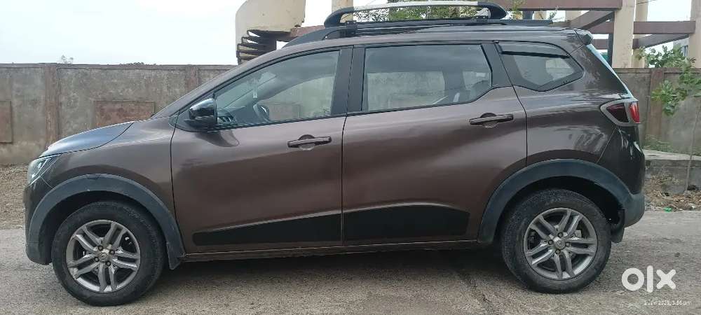 Renault Triber 2021 Petrol Well Maintained Car