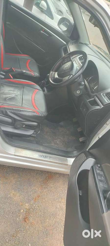 Maruti Suzuki Swift 1.3 Zxi, 2012, Petrol