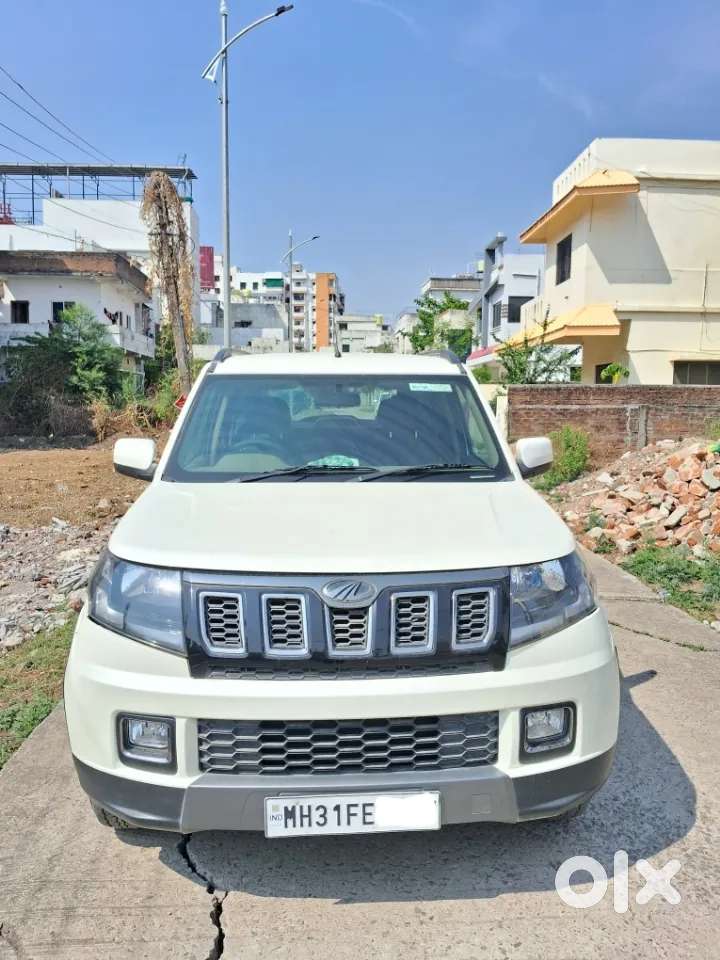 Mahindra Tuv 300 T10, 2019, Diesel