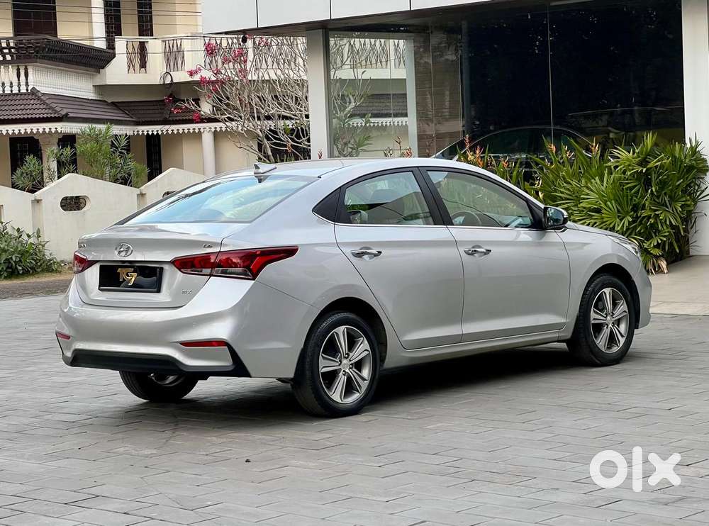 Hyundai Verna 1.6 Sx (o) Vtvt, 2017, Petrol