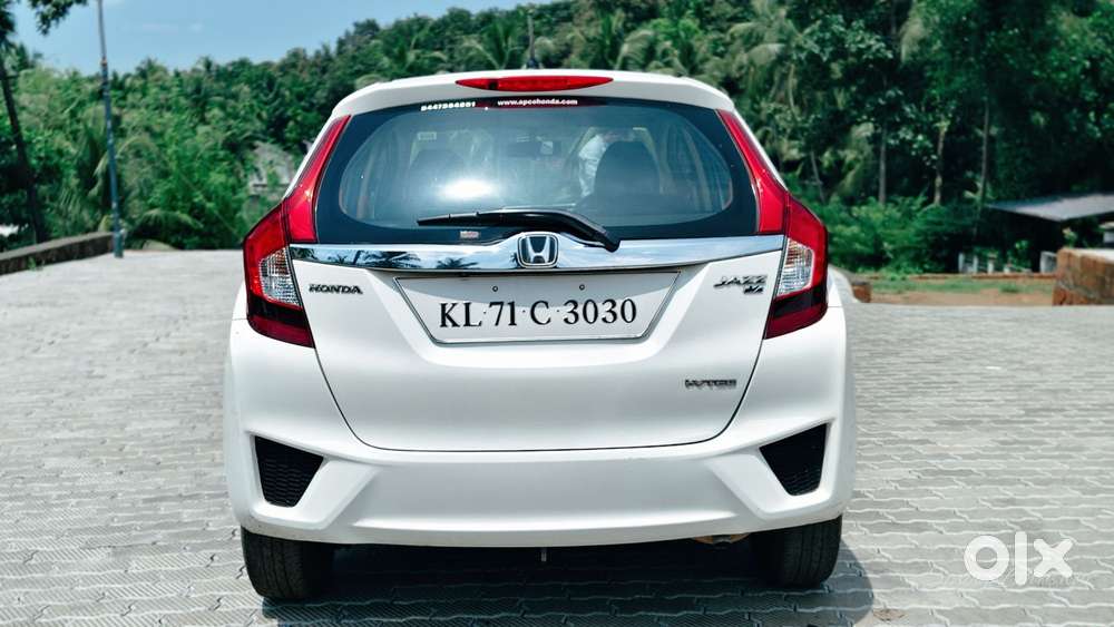 Honda Jazz 1.2 V I Vtec Privilege, 2016, Petrol