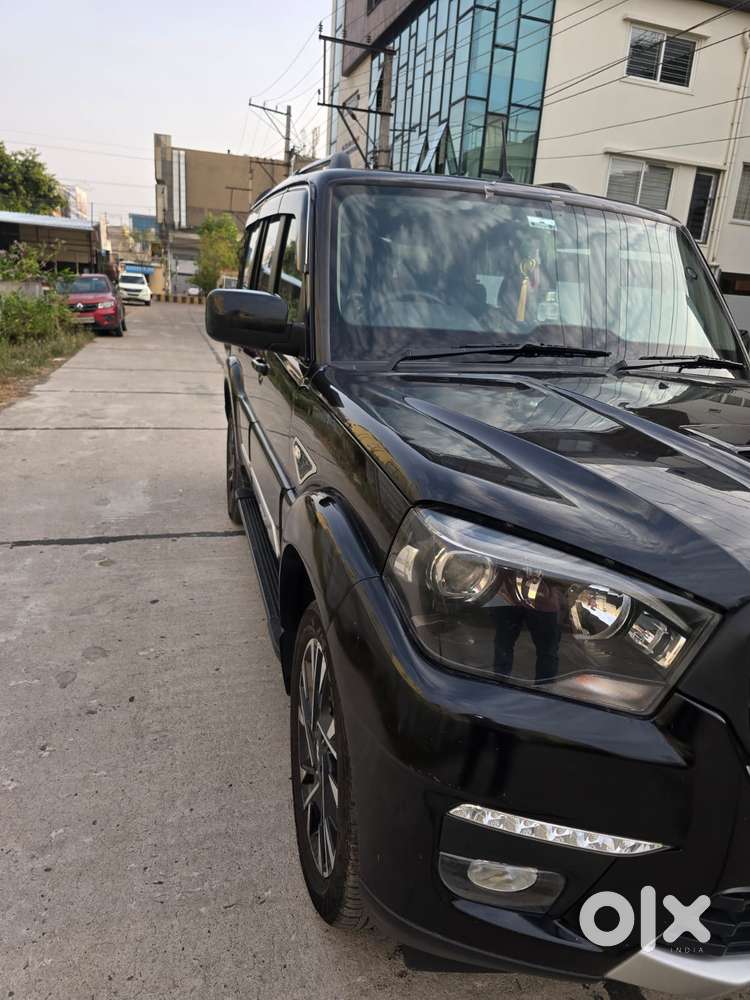Mahindra Scorpio Classic 2.2 S 11 Mt 7 Cc, 2023, Diesel