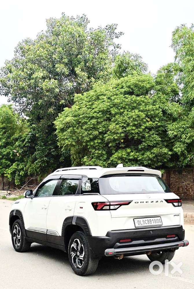 Maruti Suzuki Brezza 1.5 Lxi Smart Hybrid, 2023, Petrol