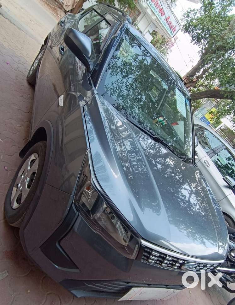 Mahindra Xuv300 W6, 2022, Petrol