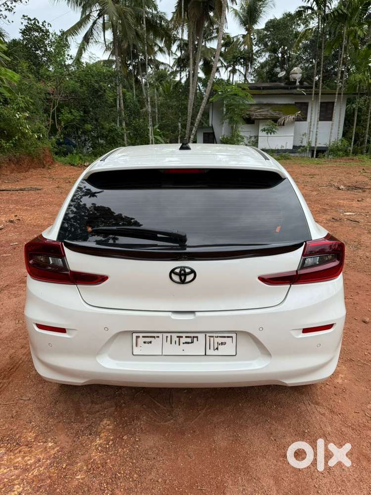 Toyota Glanza 1.2 Petrol 2024