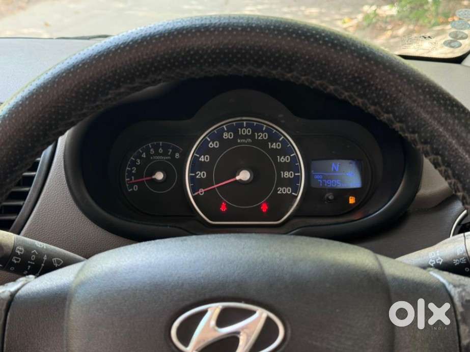 Hyundai I10 Sportz At, 2012, Petrol