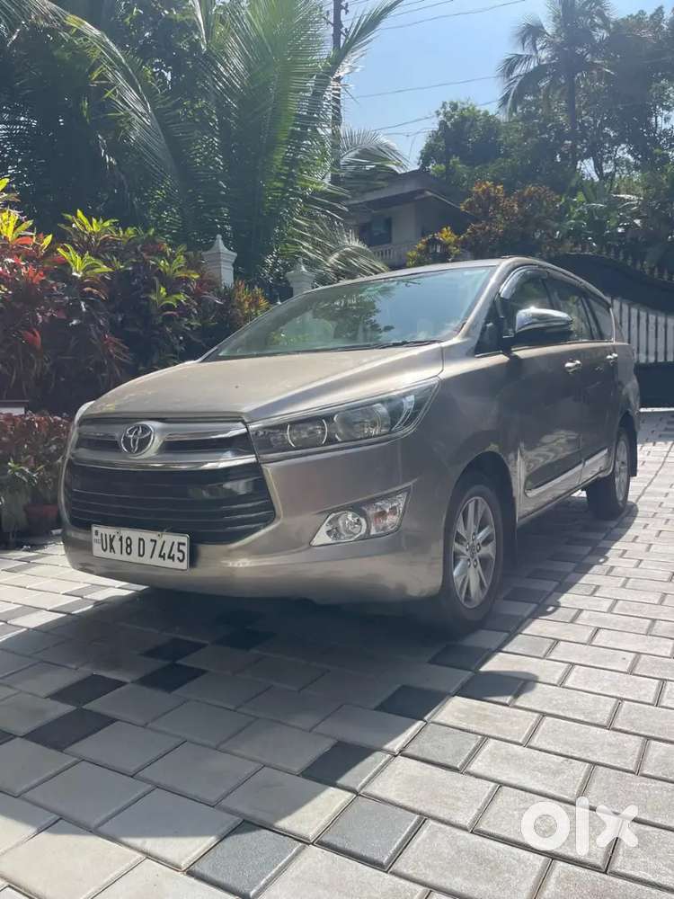 Toyota Innova Crysta 2017 Vx Mt