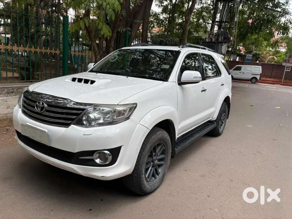 Toyota Fortuner 2015 Diesel Well Maintained