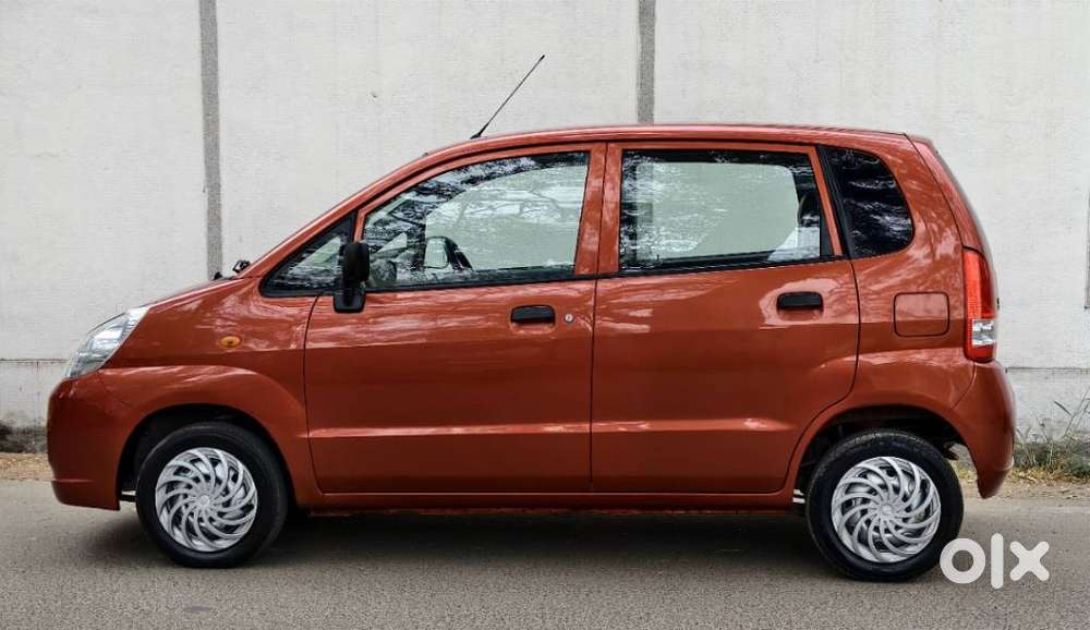 Maruti Suzuki Zen Estilo Lxi Bs Iv, 2011, Petrol