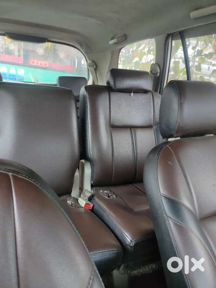 Toyota Innova 2014 Diesel 105553 Km Driven