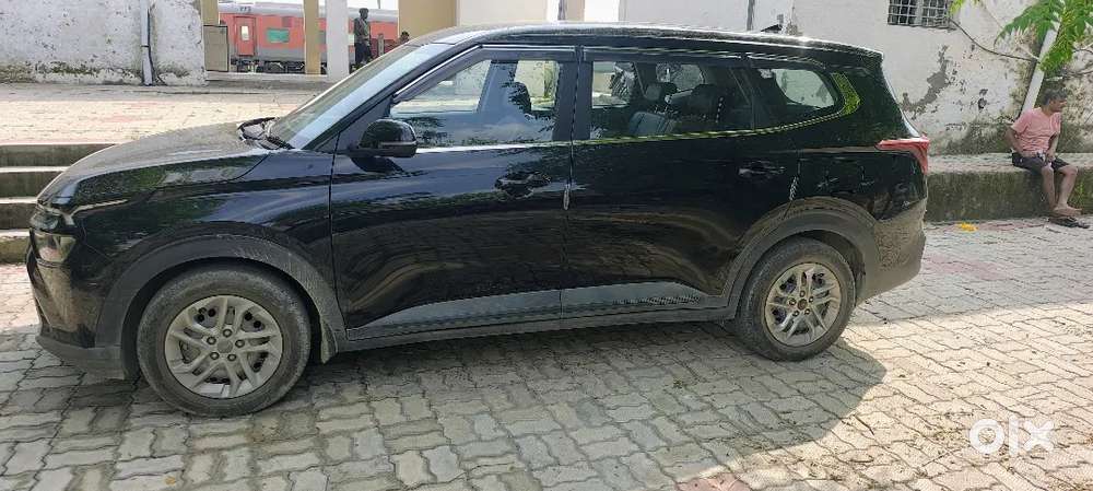 Kia Carens Diesel Manual 2025