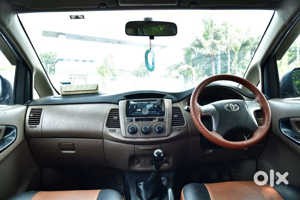 Toyota Innova 2.5 G (diesel) 7 Seater, 2015, Diesel