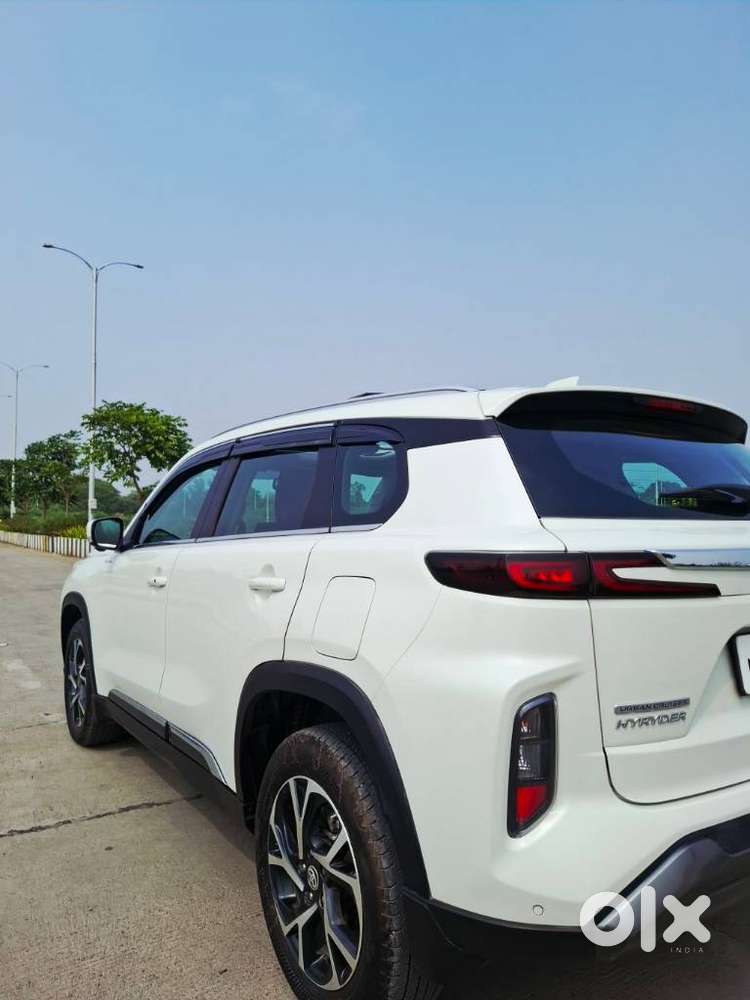 Toyota Urban Cruiser Hyryder 1.5 V Hybrid, 2025, Petrol