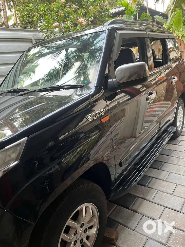 Mahindra Tuv 300 2019