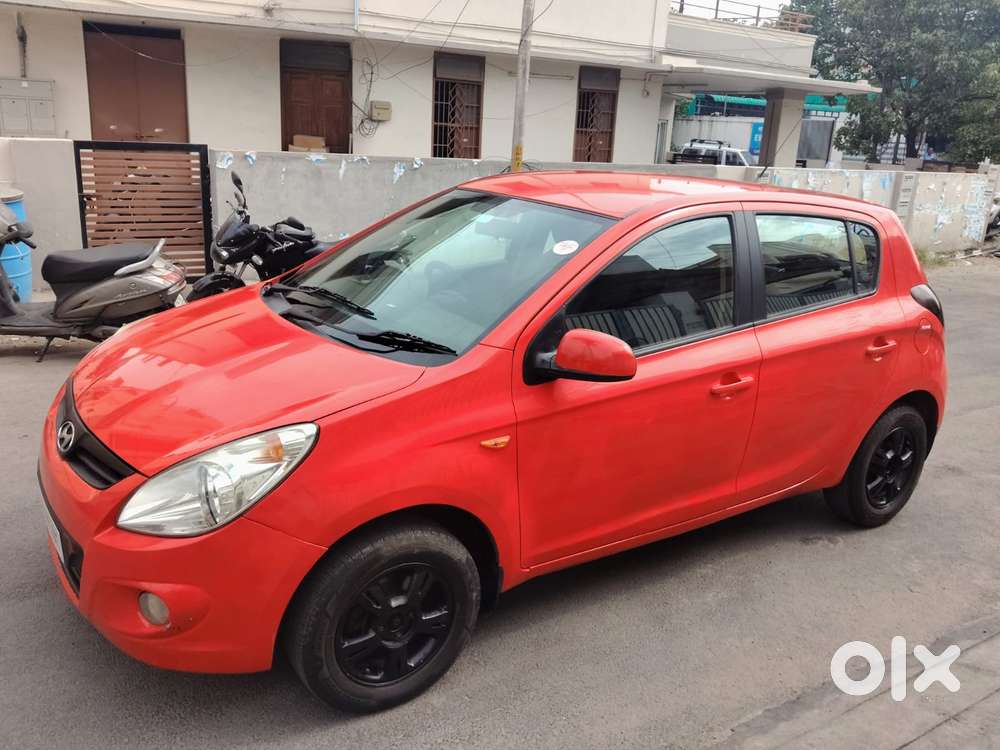 Hyundai I20 Sportz 1.2 Bs-iv, 2010, Petrol