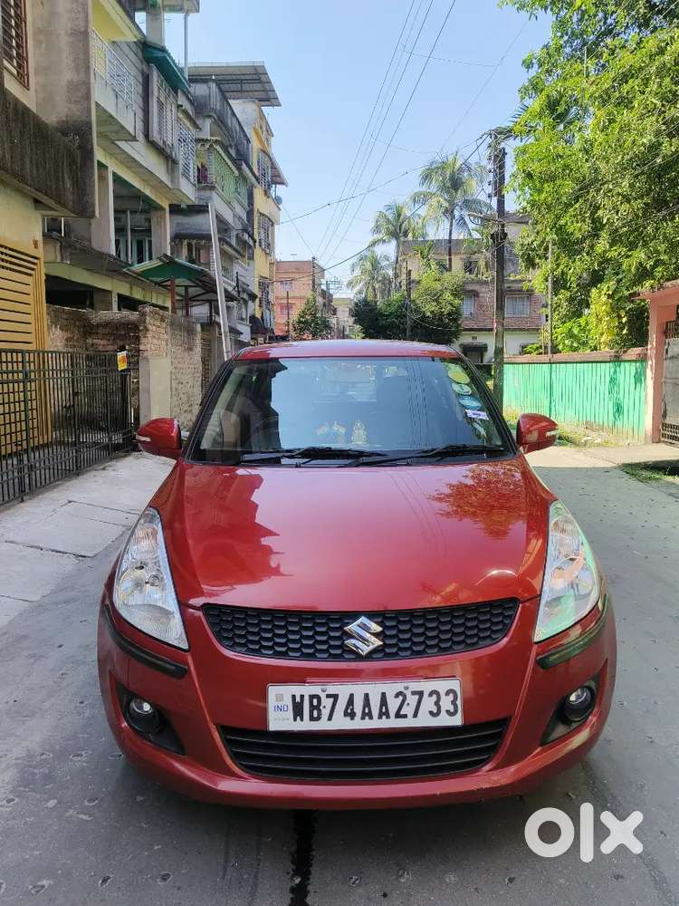 Maruti Suzuki Swift Zxi Abs  2013 Petrol