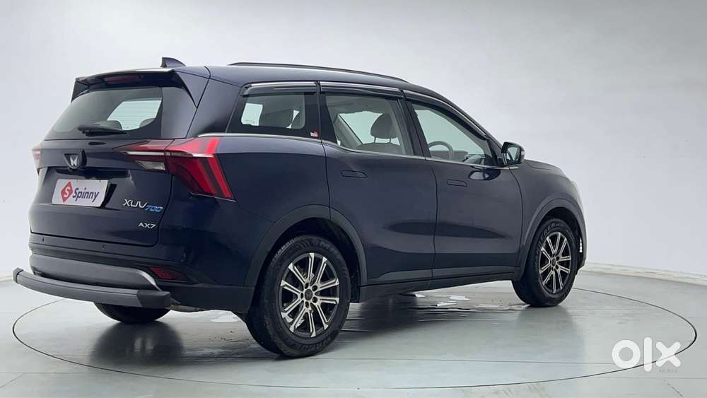 Mahindra Xuv700 2.0 Ax 7 Petrol At Str, 2025, Petrol