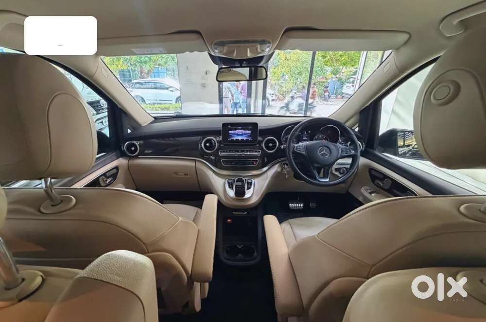 Mercedes-benz V-class 2.1 220 Expression Diesel At, 2019, Diesel