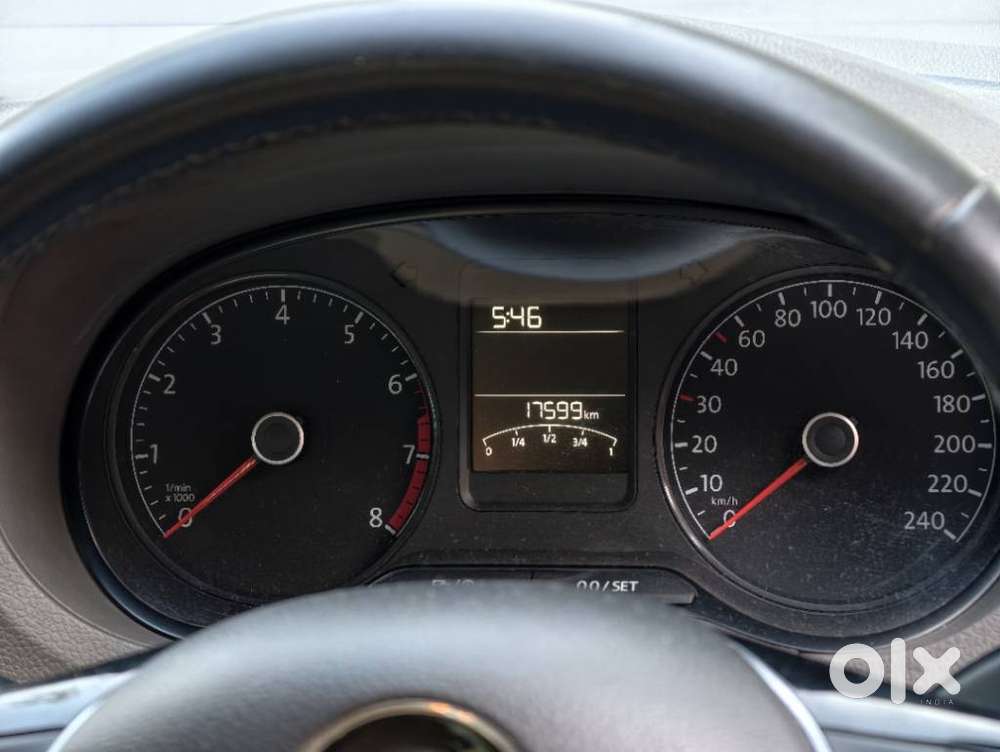 Volkswagen Vento 1.0 Highline Plus, 2021, Petrol