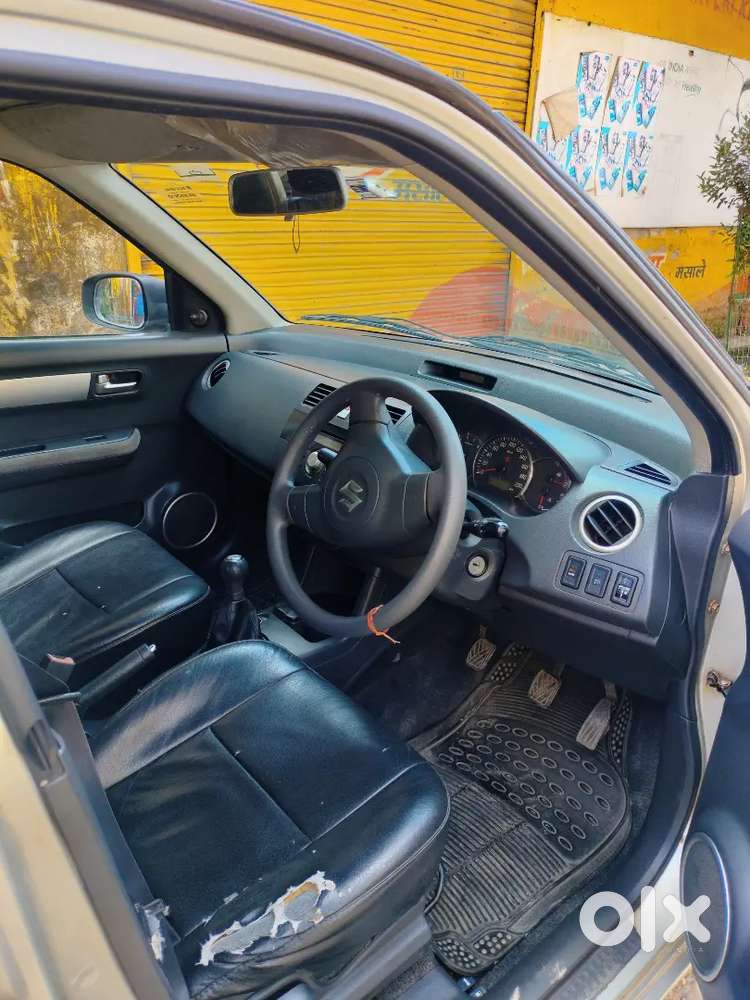 My Car Good Condition Delhi No. Ac Ok Music System Ok New Tire.