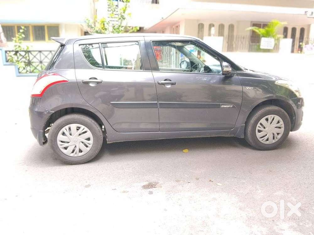 Maruti Suzuki Swift Vxi, 2015, Petrol