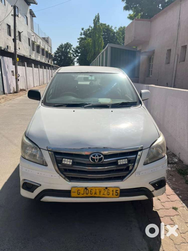 Toyota Innova 2015 Diesel 166100 Km Driven
