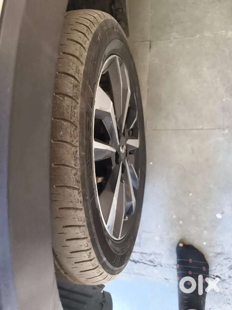 Mahindra Xuv300 2020