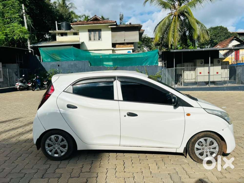 Hyundai Petrol Manual 2014