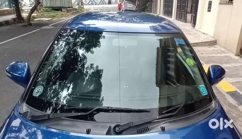 Maruti Suzuki Swift Vxi, 2012, Petrol