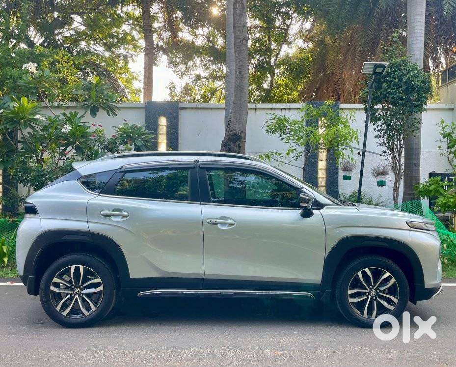 Toyota Urban Cruiser Taisor V 1.0 Petrol Mt, 2024, Petrol