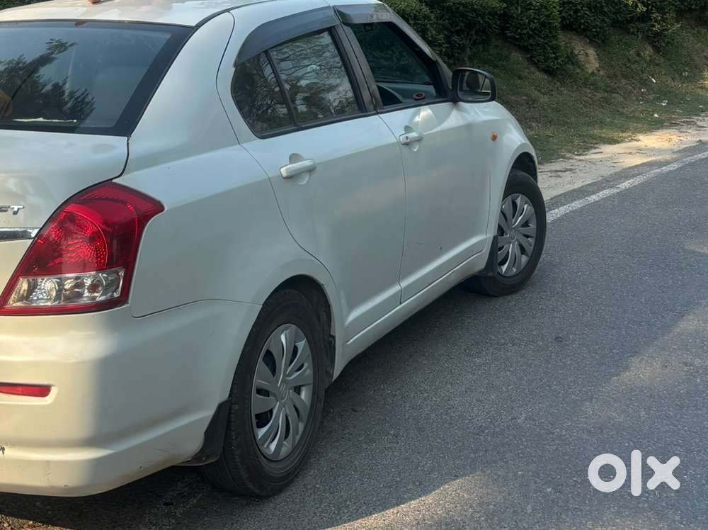Maruti Suzuki Swift Dzire 2010 Petrol Well Maintained