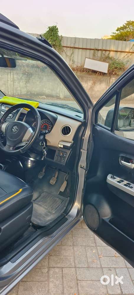 Maruti Suzuki Wagon R Vxi Amt Opt, 2014, Cng & Hybrids