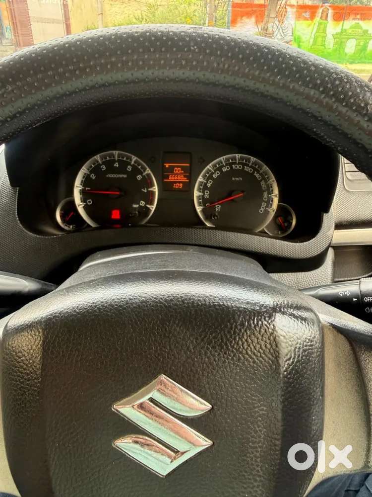 Maruti Suzuki Swift 2015 Petrol Vxi