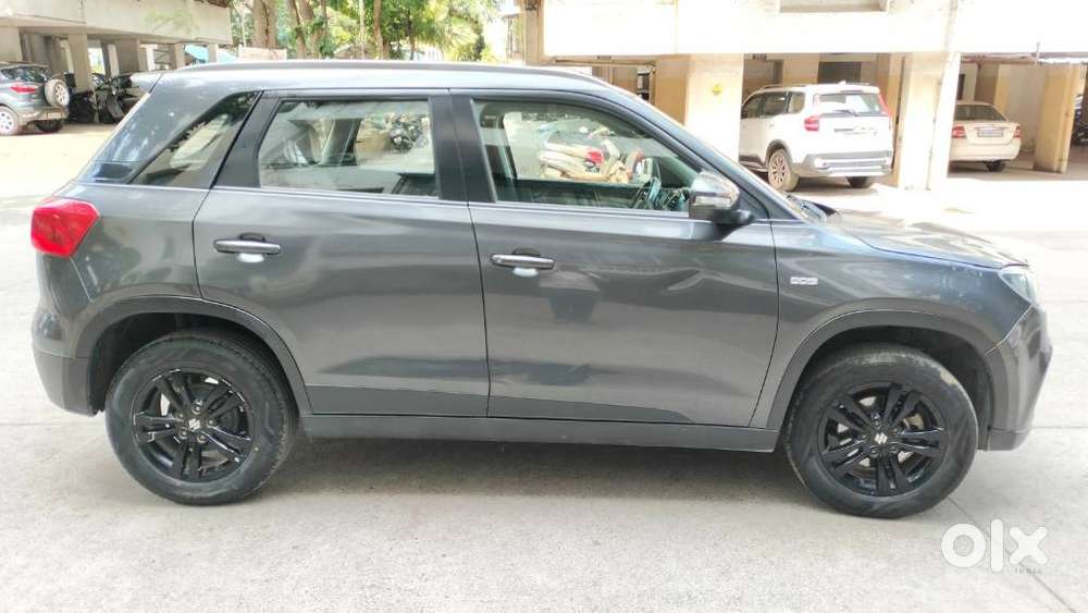 Maruti Suzuki Brezza Zxi Plus At, 2019, Diesel