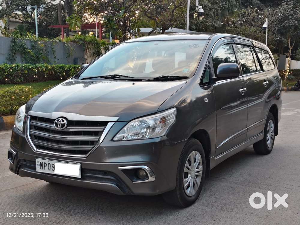 Toyota Innova 2.5 G (diesel) 8 Seater, 2014, Diesel