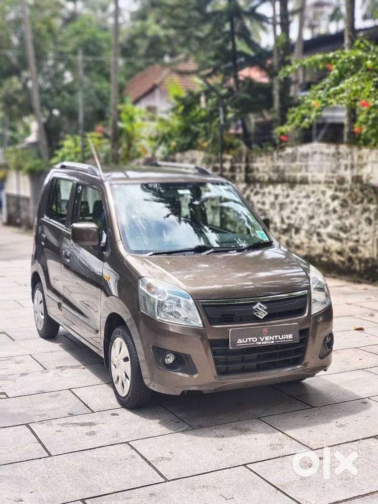 Maruti Suzuki Wagon R Vxi 1.0, 2016, Petrol