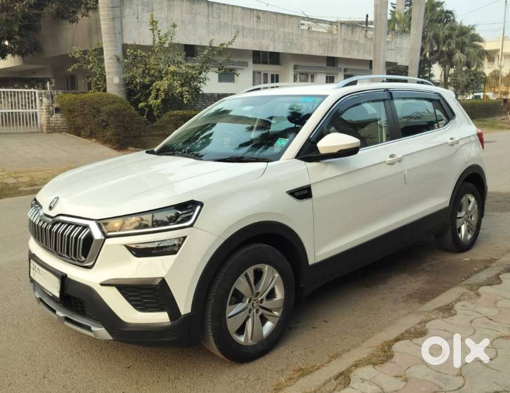 Skoda Kushaq 1.0 Tsi Ambition, 2023, Petrol