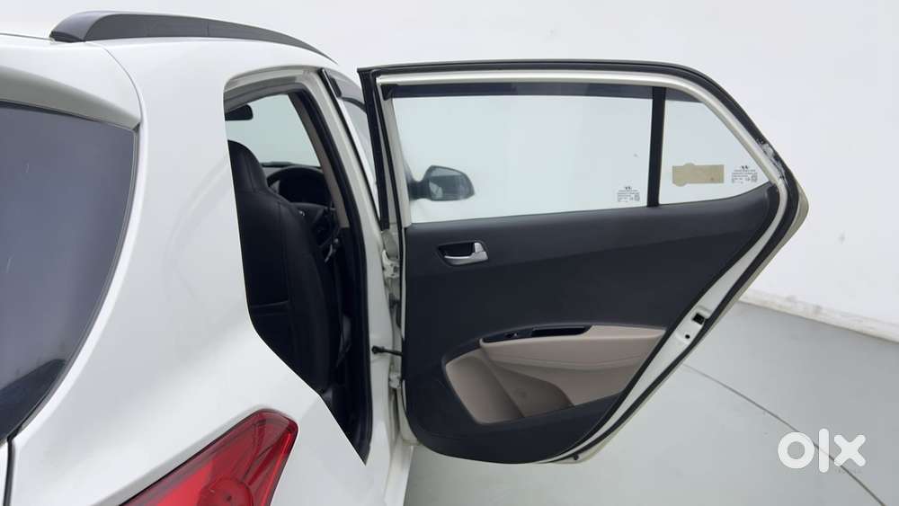Hyundai Grand I10 1.2 Kappa Sportz, 2015, Petrol