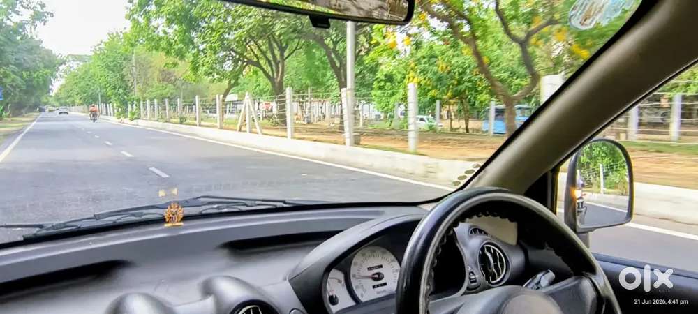 Hyundai Santro Xing March 2013
