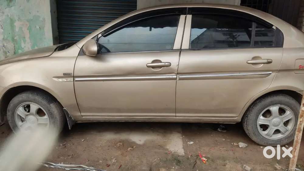 Hyundai Verna 2006 Petrol Car Ac Pakka Cooling Condition 5 Alloy Wheel